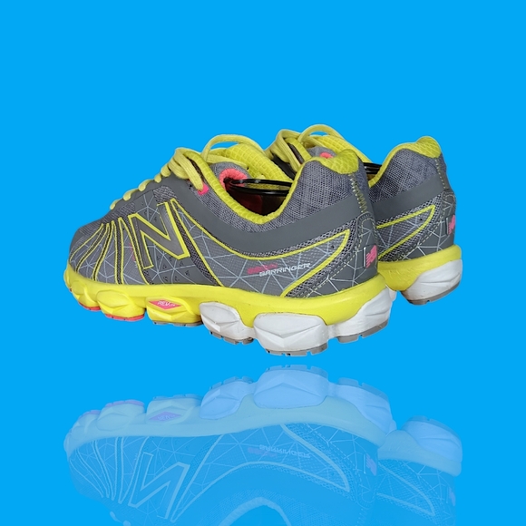 New Balance Barringer 890 V4 Women's W890GY4 Size 8.5 Running Shoes - Picture 3 of 15